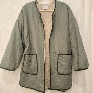 Ascot and Hart: Ces Femme Size: Large Color: Green